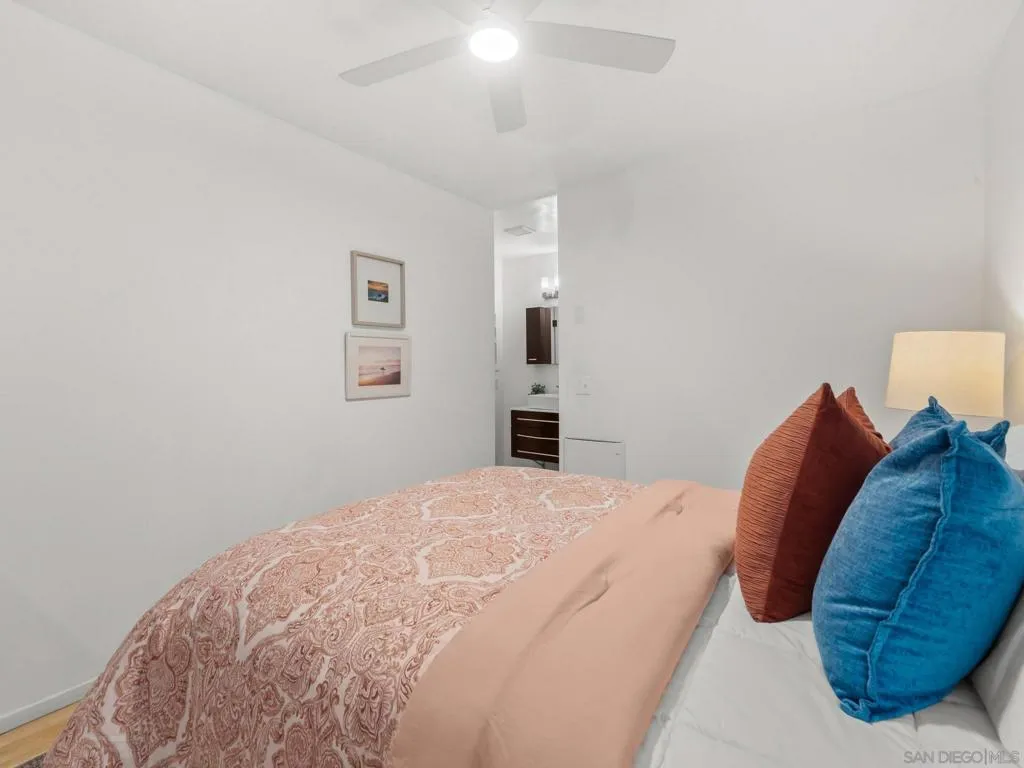1251 Parker Pl 2d, San Diego, California 92109 home-pic-15