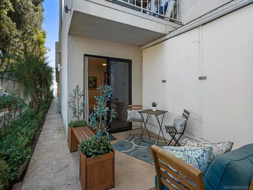 1251 Parker Pl 2d, San Diego, California 92109 home-pic-42
