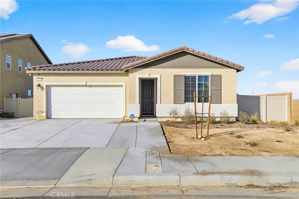 2125 E Jackman, Lancaster, California 93535 home-pic-2