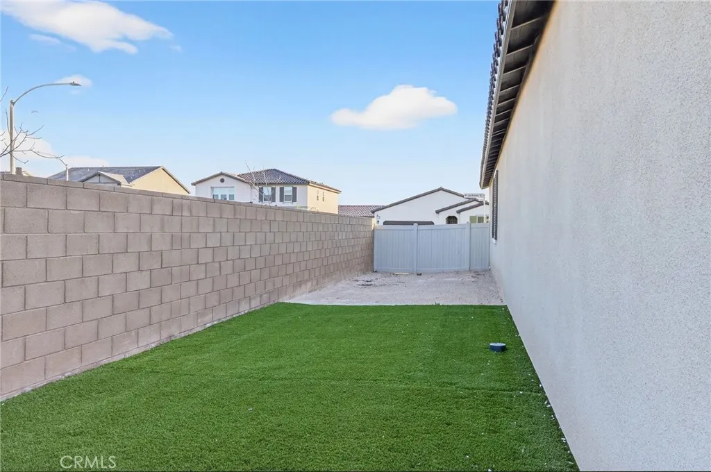 2125 E Jackman, Lancaster, California 93535 home-pic-55