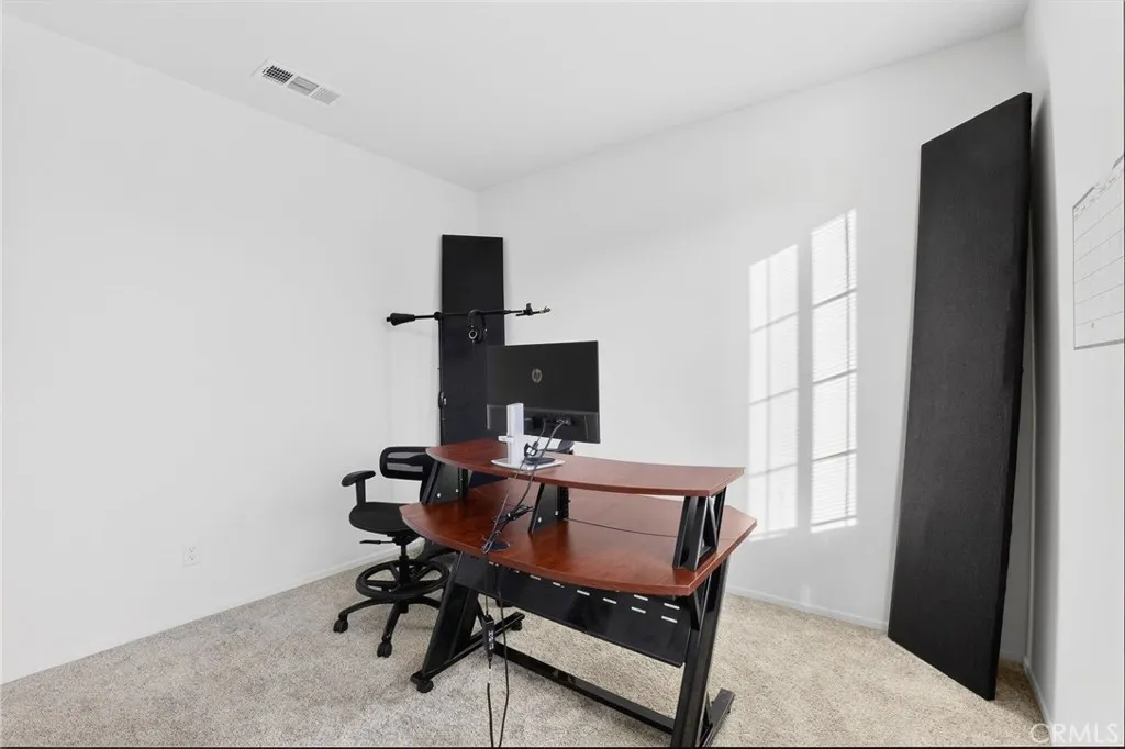 2125 E Jackman, Lancaster, California 93535 home-pic-37