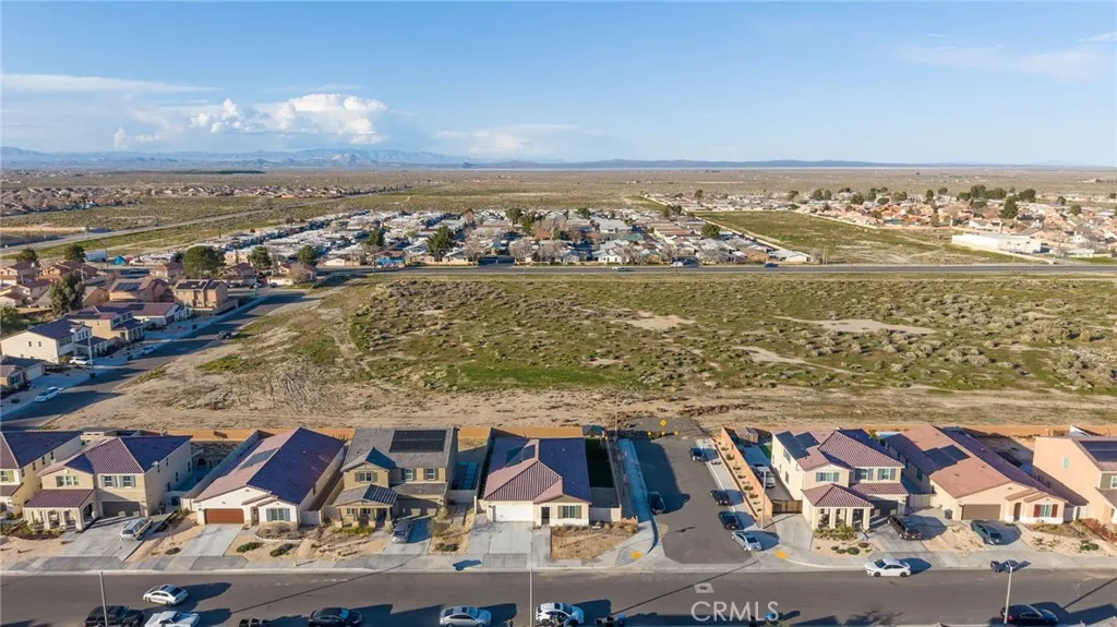 2125 E Jackman, Lancaster, California 93535 home-pic-60