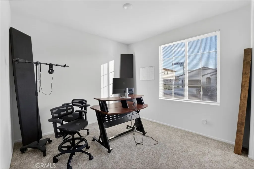2125 E Jackman, Lancaster, California 93535 home-pic-35