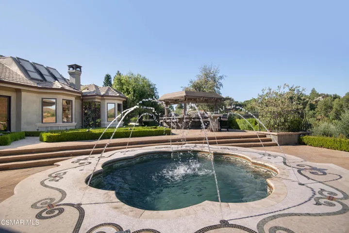 fountain 2