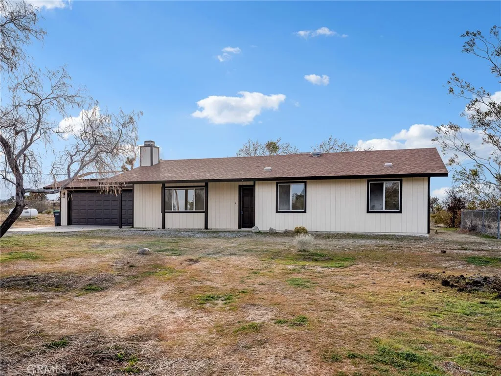 12780 Hacienda, Phelan, California 92371 home-pic-2
