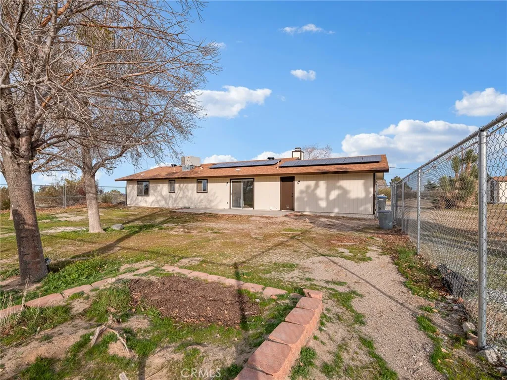 12780 Hacienda, Phelan, California 92371 home-pic-26