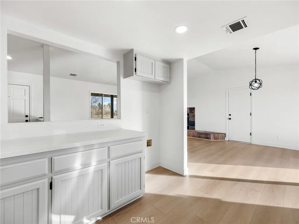 12780 Hacienda, Phelan, California 92371 home-pic-15
