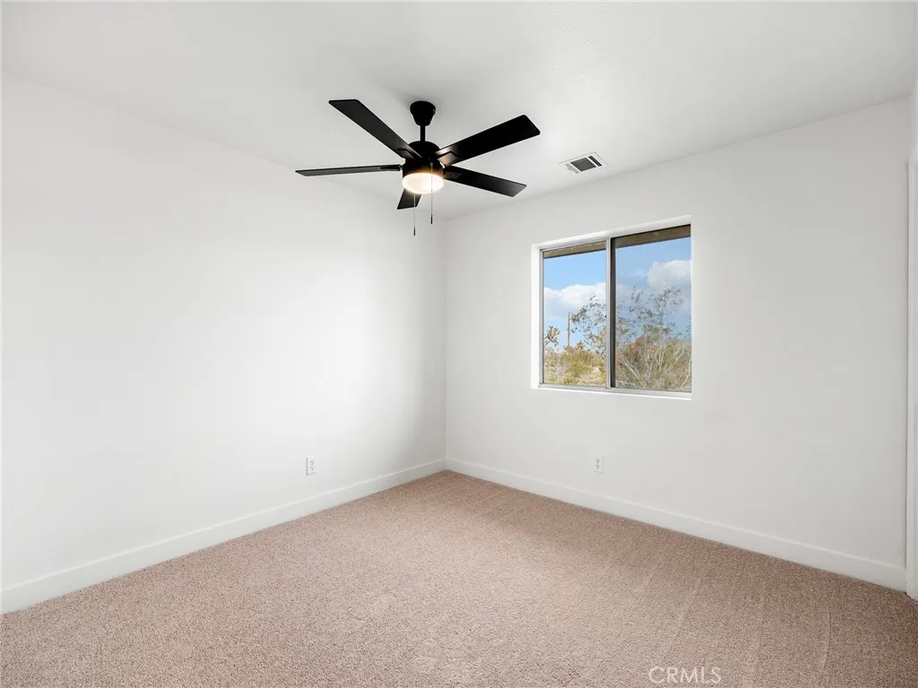 12780 Hacienda, Phelan, California 92371 home-pic-23