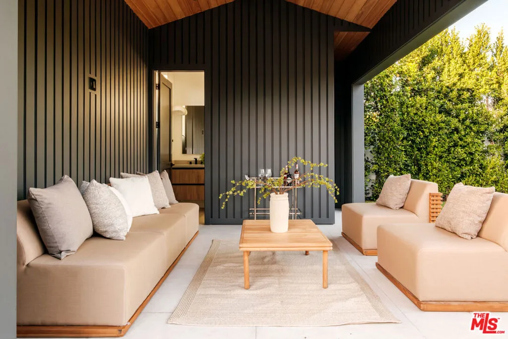 15473 La Maida Street, Sherman Oaks, California 91403 home-pic-42