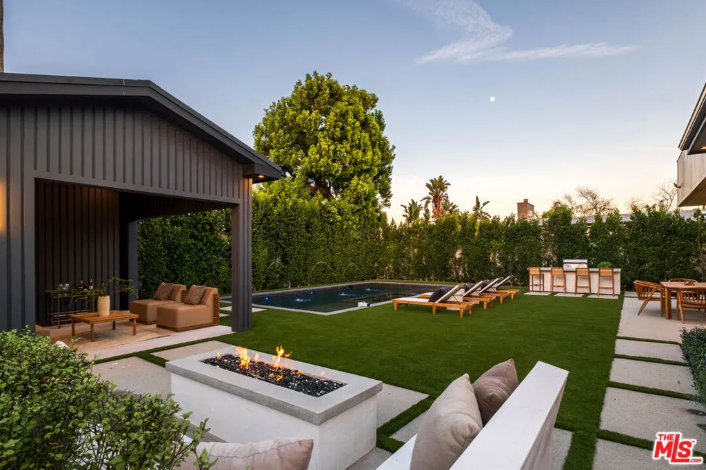 15473 La Maida Street, Sherman Oaks, California 91403 home-pic-4