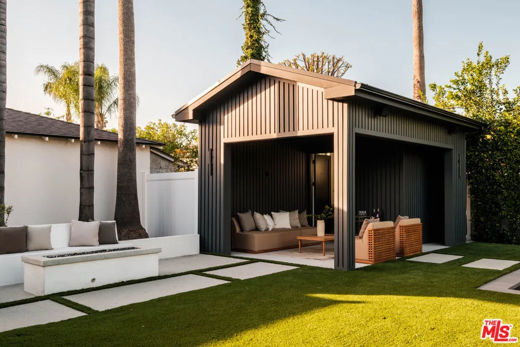15473 La Maida Street, Sherman Oaks, California 91403 home-pic-41