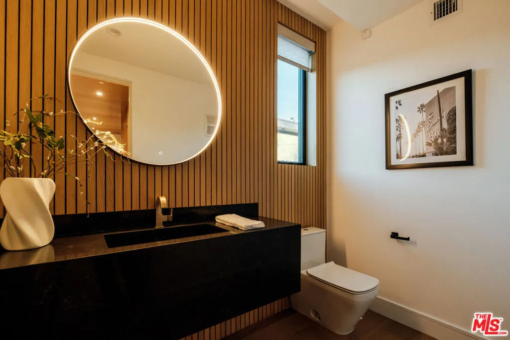 15473 La Maida Street, Sherman Oaks, California 91403 home-pic-21