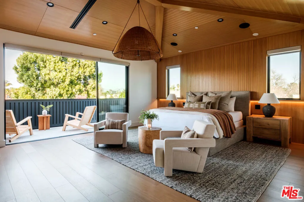 15473 La Maida Street, Sherman Oaks, California 91403 home-pic-8