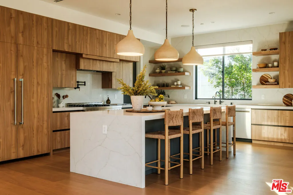 15473 La Maida Street, Sherman Oaks, California 91403 home-pic-6