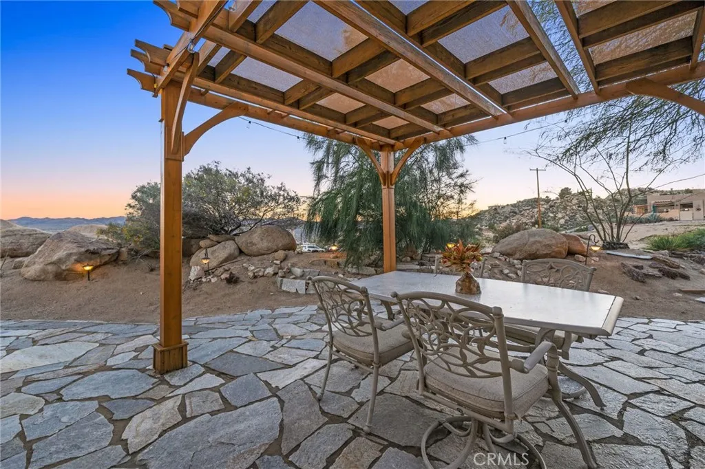 57710 Bandera, Yucca Valley, California 92284 home-pic-30