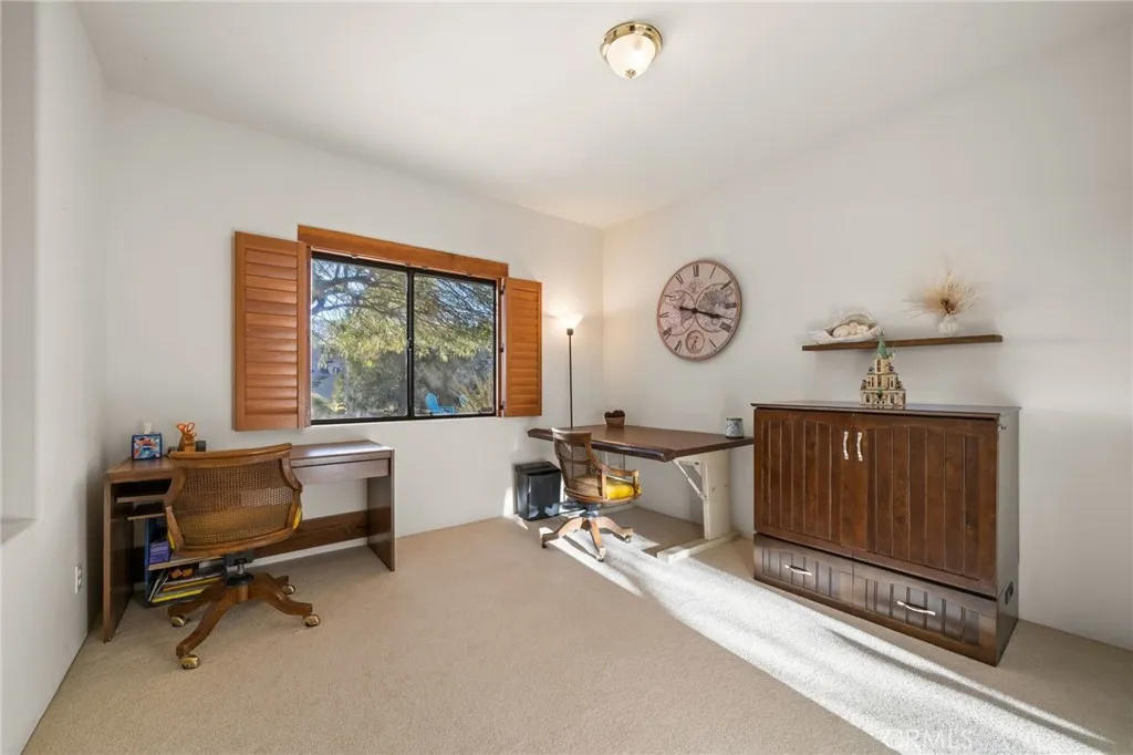 57710 Bandera, Yucca Valley, California 92284 home-pic-16