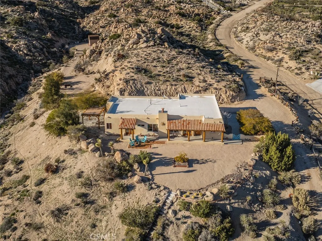 57710 Bandera, Yucca Valley, California 92284 home-pic-32
