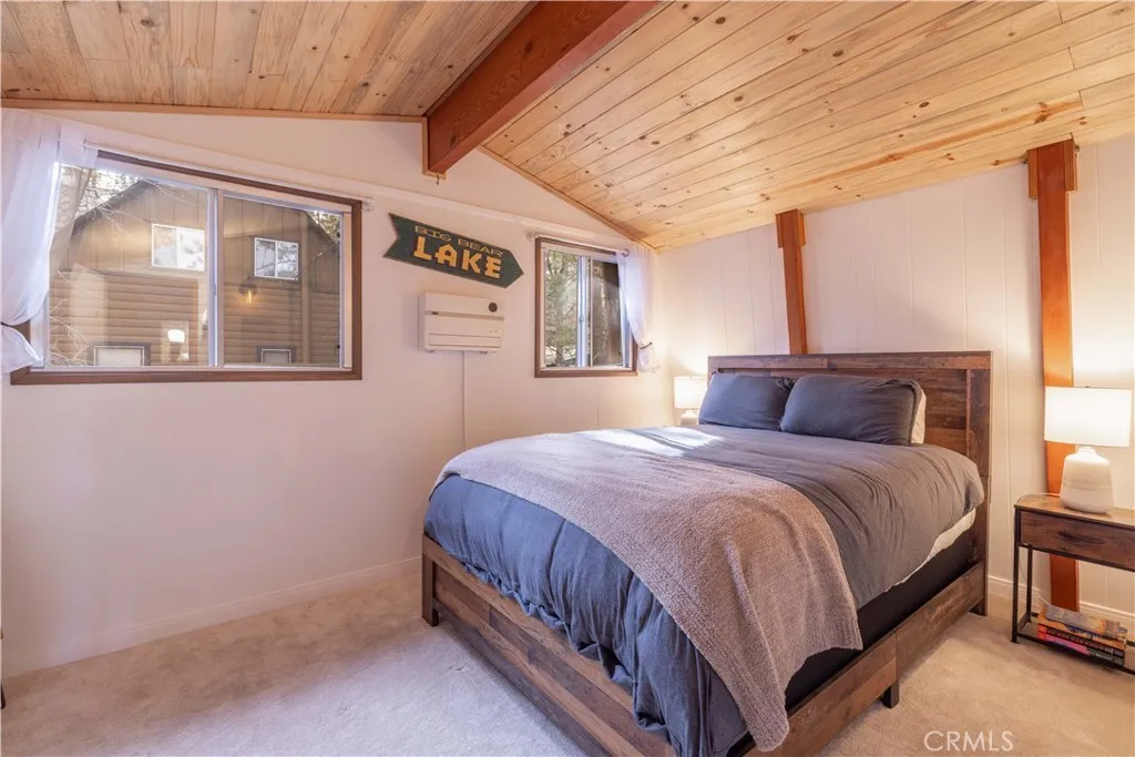 1130 Vine Avenue, Big Bear City, California 92314 home-pic-8