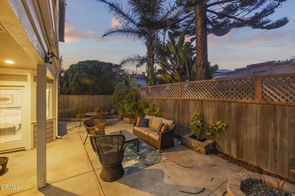 1111 Dover Lane, Ventura, California 93001 home-pic-47