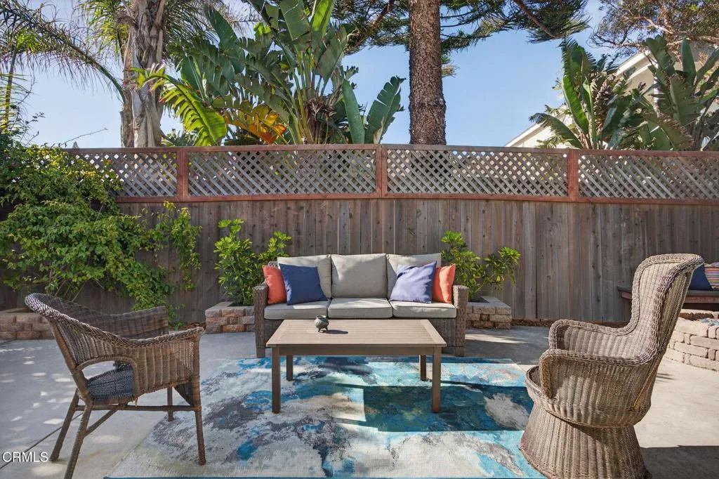 1111 Dover Lane, Ventura, California 93001 home-pic-45