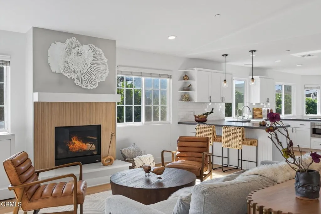 1111 Dover Lane, Ventura, California 93001 home-pic-12