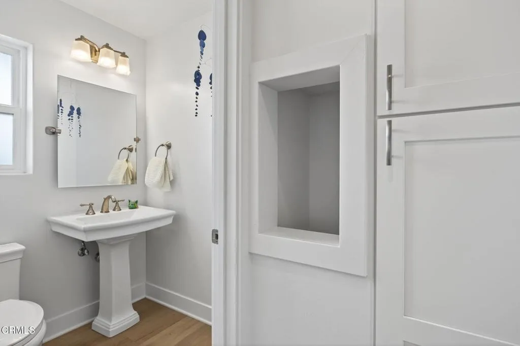 1111 Dover Lane, Ventura, California 93001 home-pic-42