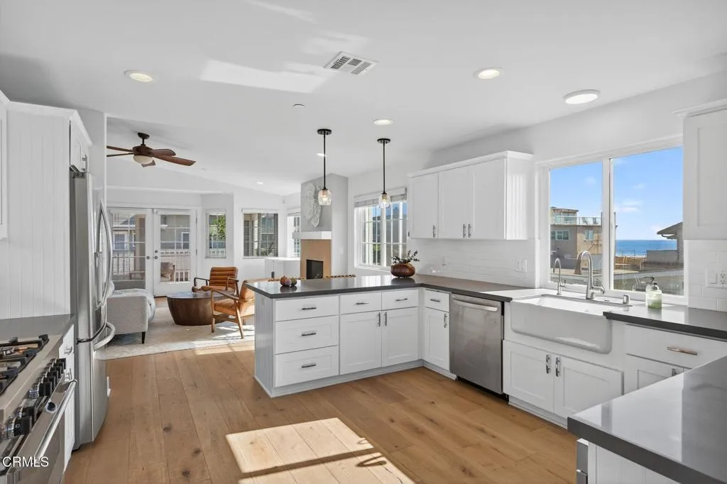 1111 Dover Lane, Ventura, California 93001 home-pic-4