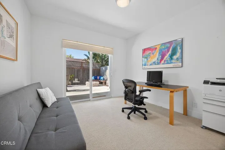62-web-or-mls-023_Upmarketmedia_1111Dov-