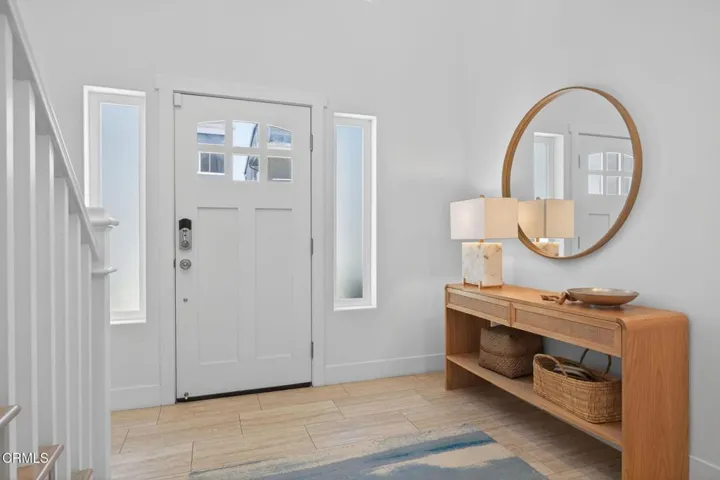 67-web-or-mls-028_Upmarketmedia_1111Dov-