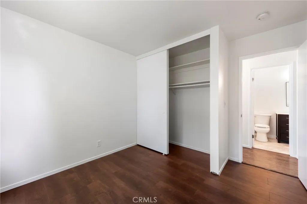 2197 Hurles Avenue, Simi Valley, California 93063 home-pic-20