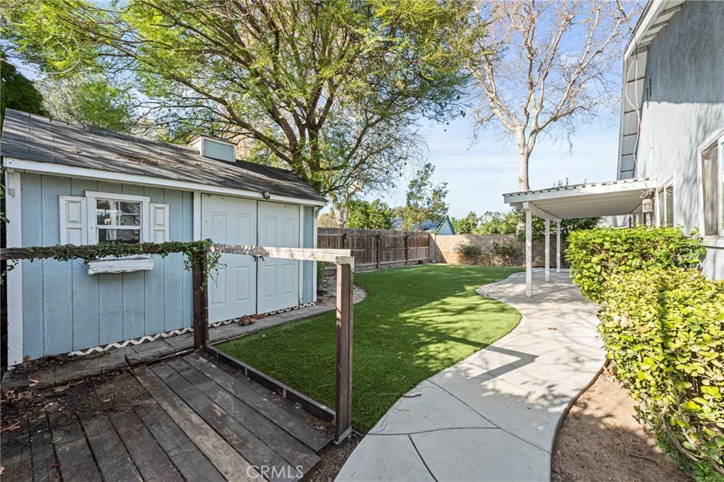 2197 Hurles Avenue, Simi Valley, California 93063 home-pic-25