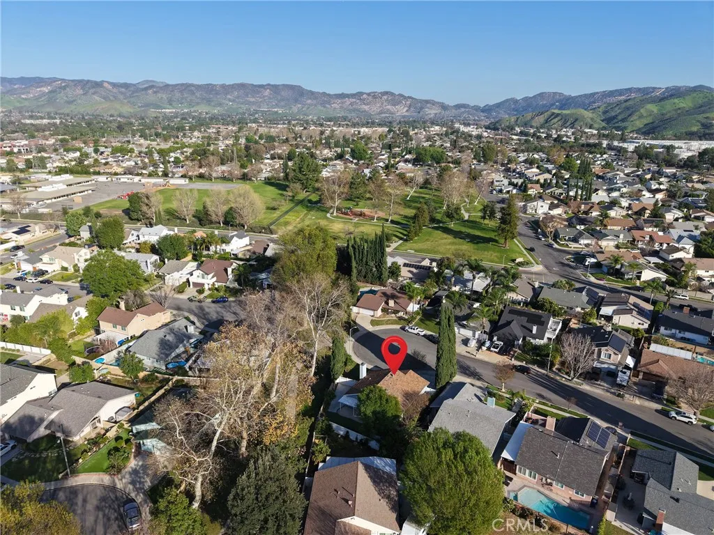 2197 Hurles Avenue, Simi Valley, California 93063 home-pic-33