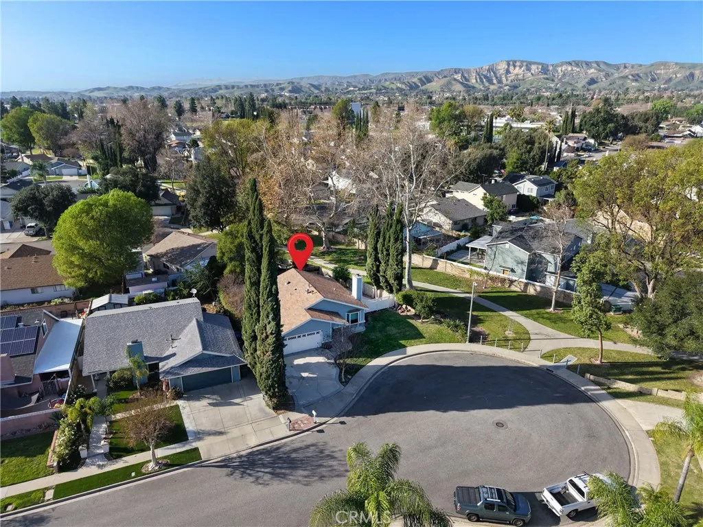 2197 Hurles Avenue, Simi Valley, California 93063 home-pic-38