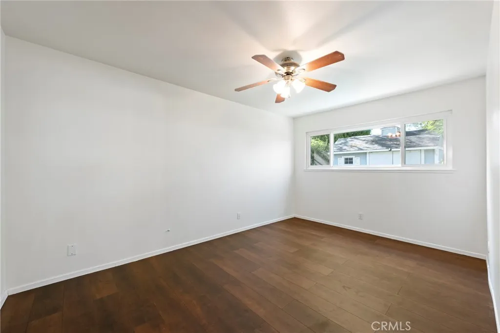 2197 Hurles Avenue, Simi Valley, California 93063 home-pic-17