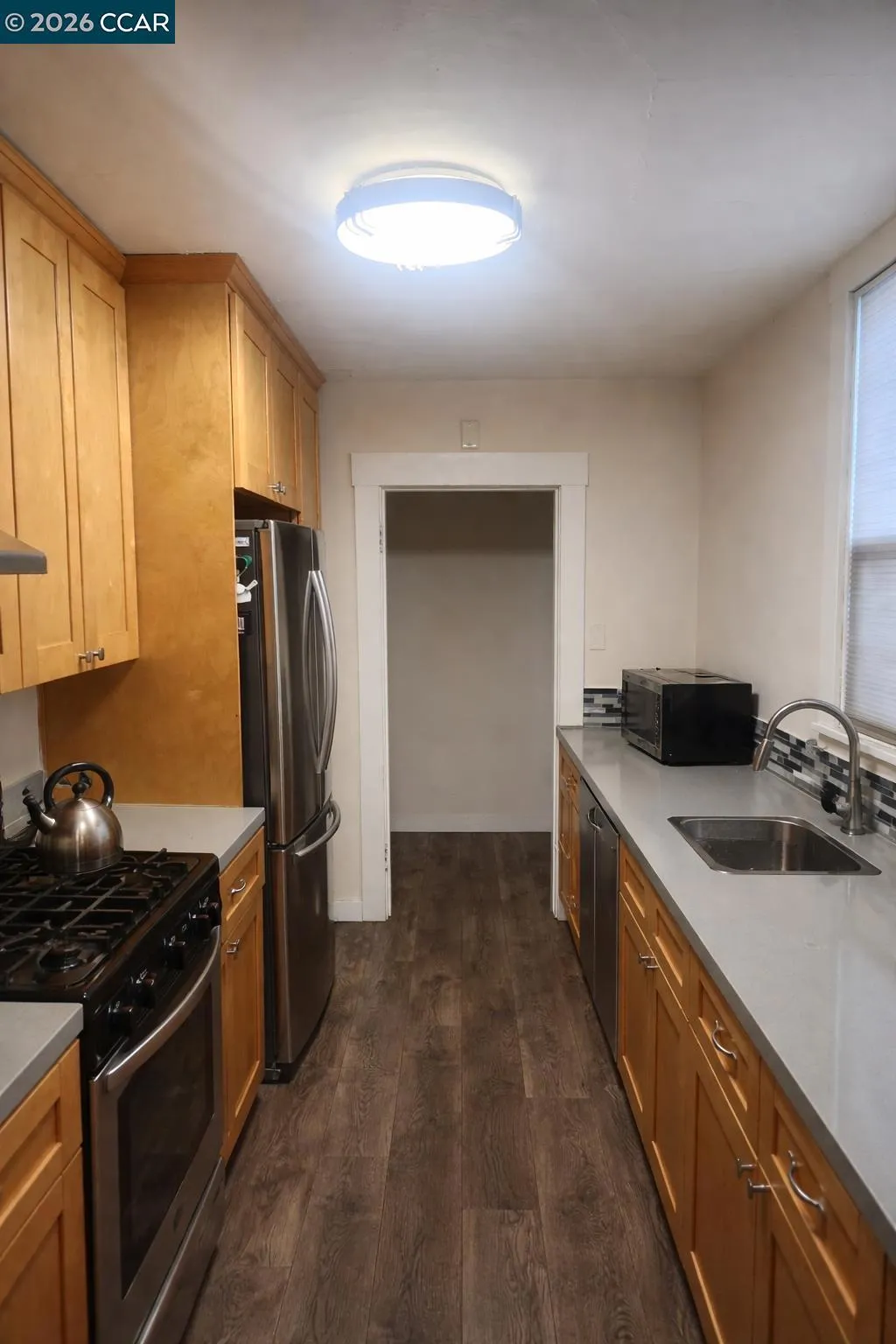 2079 2079 Church St, Oakland, California 94621 home-pic-3