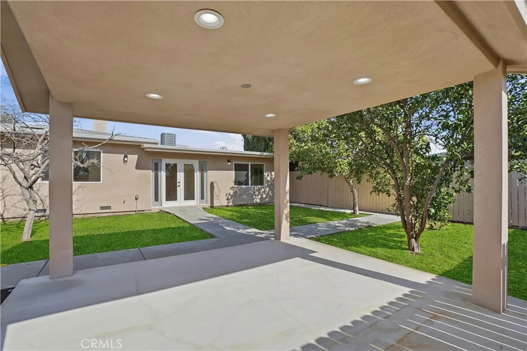 12952 Elkwood, North Hollywood, California 91605 home-pic-10