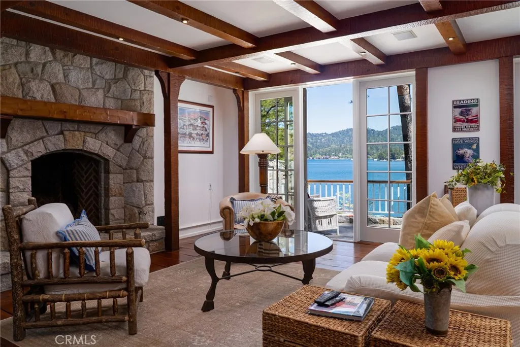 27825 North Shore, Lake Arrowhead, California 92352 home-pic-12