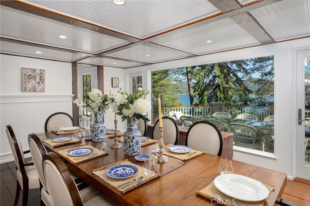 27825 North Shore, Lake Arrowhead, California 92352 home-pic-11