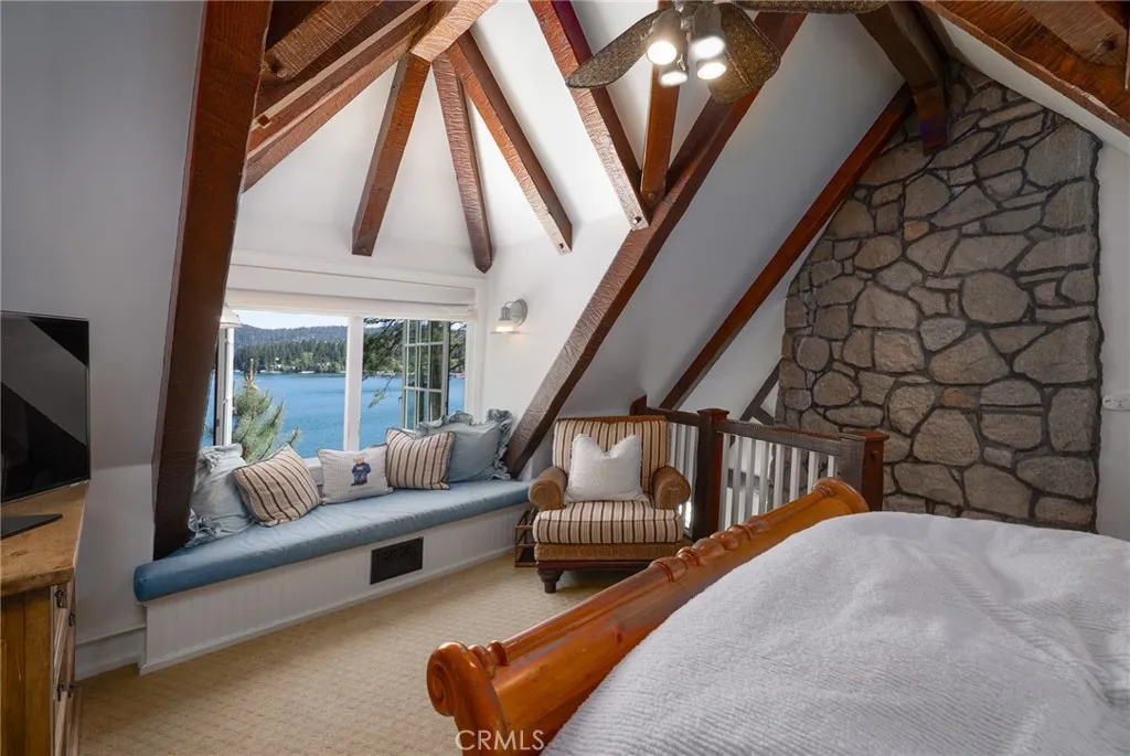 27825 North Shore, Lake Arrowhead, California 92352 home-pic-13