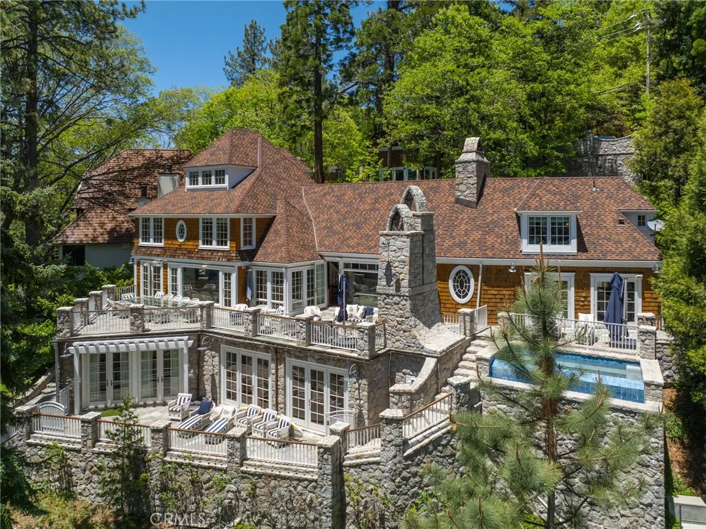 27825 North Shore, Lake Arrowhead, California 92352 home-pic-18