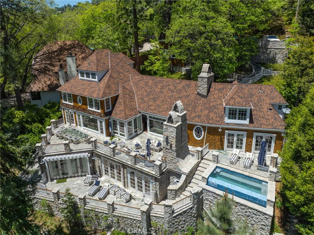 27825 North Shore, Lake Arrowhead, California 92352 home-pic-3