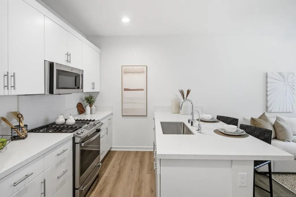 3040 Marquee Way, San Diego, California 92108 home-pic-6