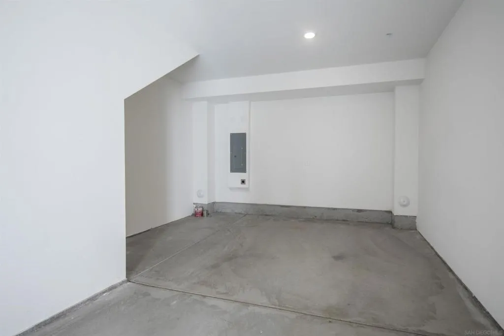 3040 Marquee Way, San Diego, California 92108 home-pic-23