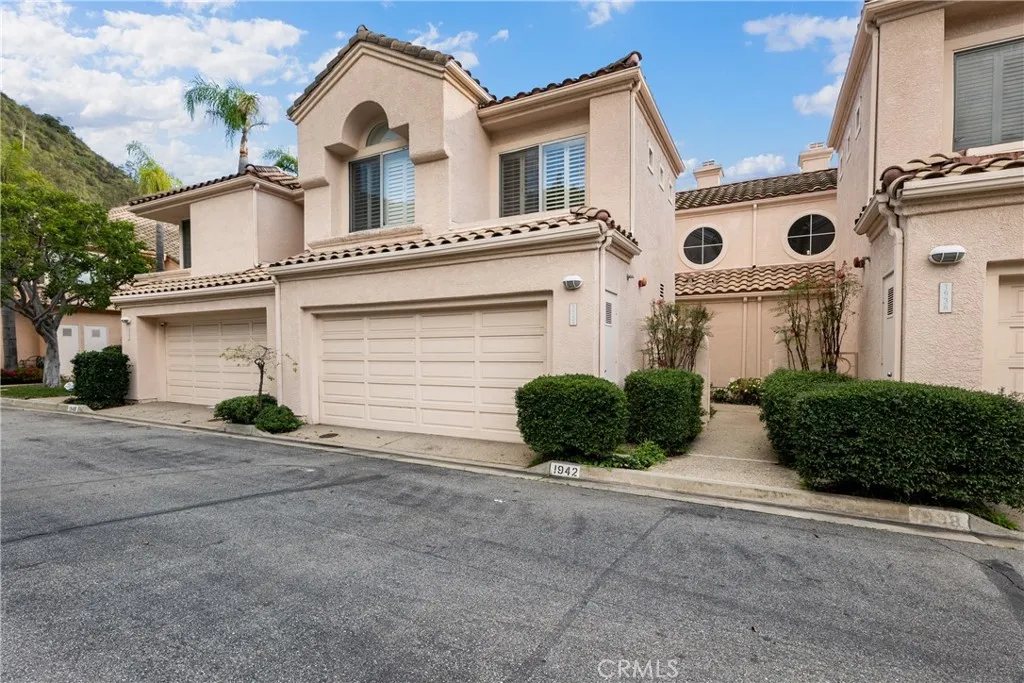 1942 Caminito De La Estrella, Glendale, California 91208 home-pic-8