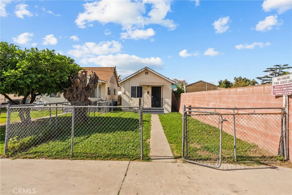 4123 Clara, Cudahy, California 90201 home-pic-13