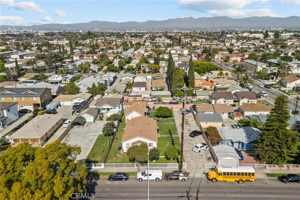 4123 Clara, Cudahy, California 90201 home-pic-16