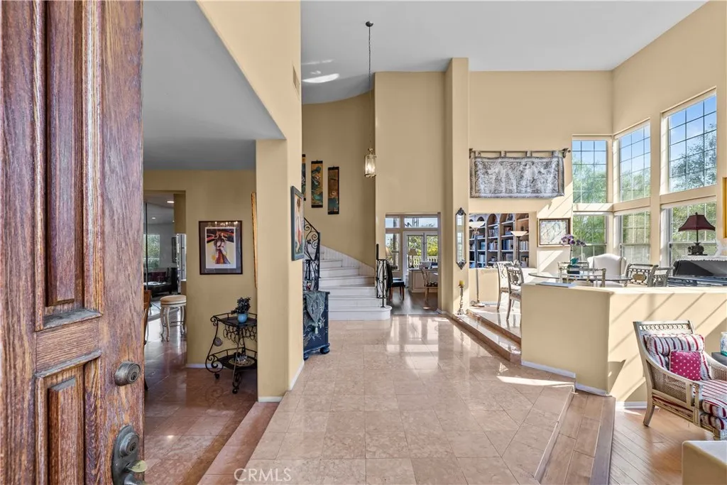 1934 Erin Way, Glendale, California 91206 home-pic-8