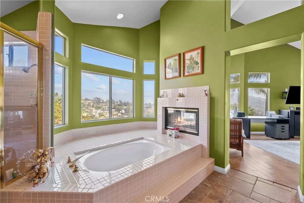 1934 Erin Way, Glendale, California 91206 home-pic-27