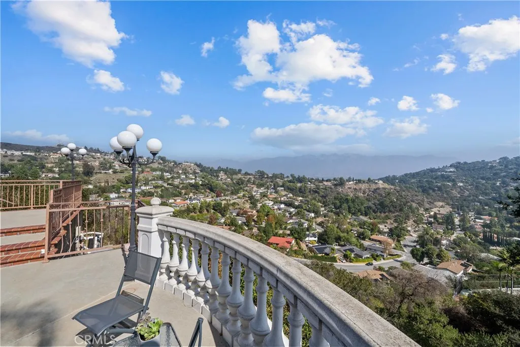 1934 Erin Way, Glendale, California 91206 home-pic-48