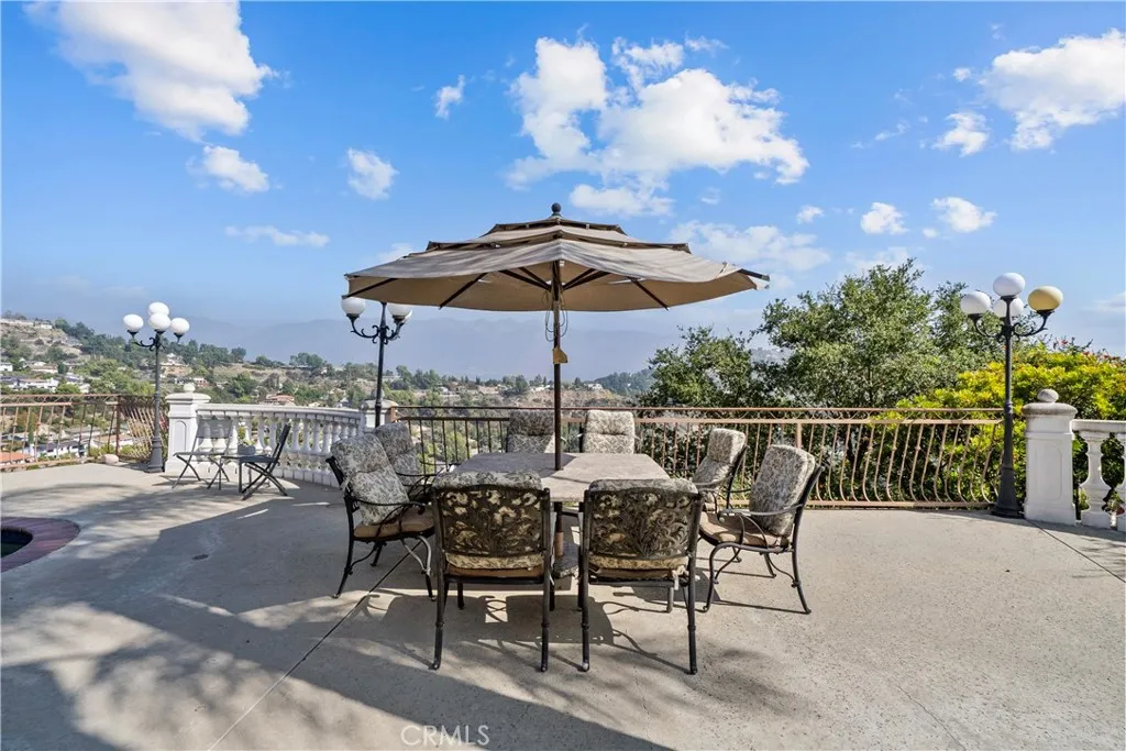 1934 Erin Way, Glendale, California 91206 home-pic-49